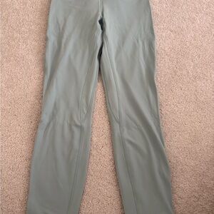 Lululemon Align Leggings - Size 6 in Hazy Jade